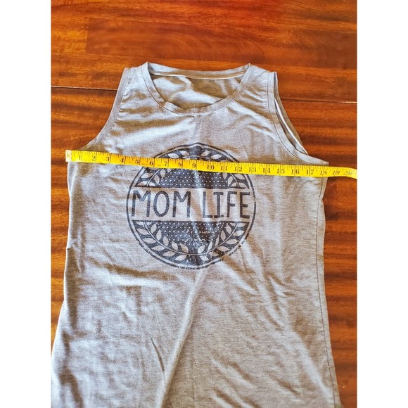 4/15 MOM LIFE Tank Top Mother Wife Family Graphic Tank Top Size Large ECU - Picture 5 of 5